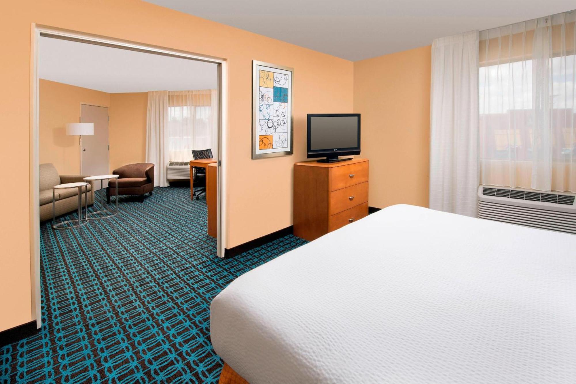 Hotel Fairfield & By Marriott Airport Albuquerque