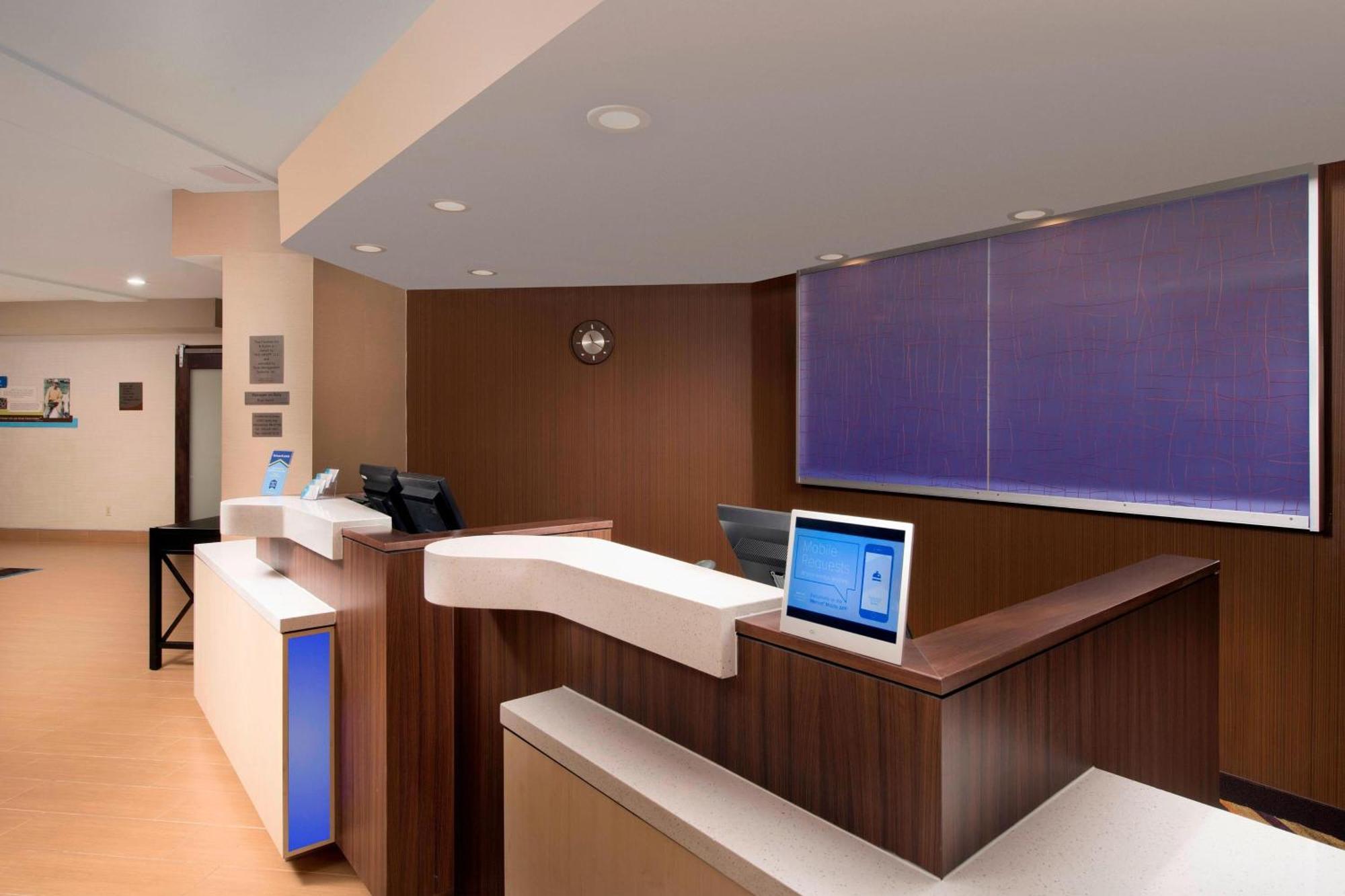 Hotel Fairfield & By Marriott Airport Albuquerque