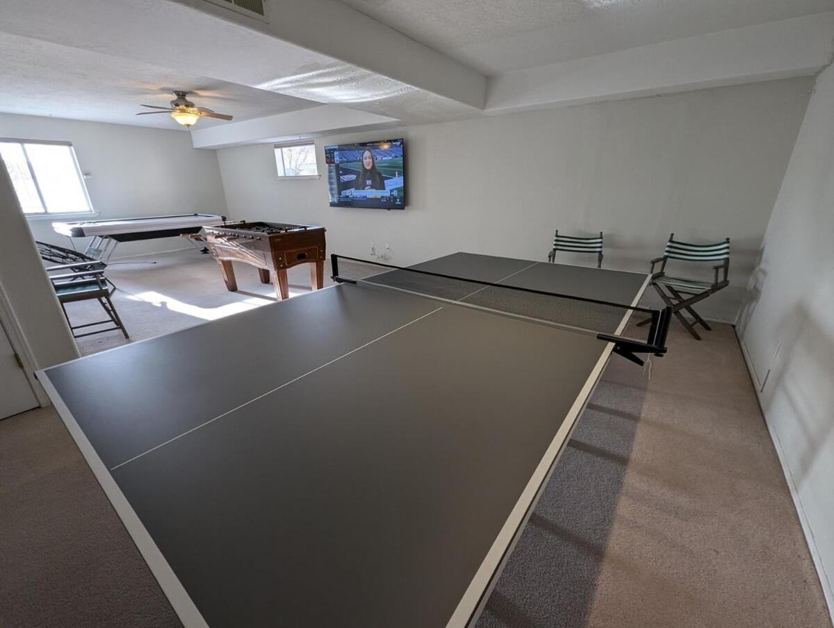 Long Welcome! Across From Trailhead,game Rm! Holiday home Albuquerque