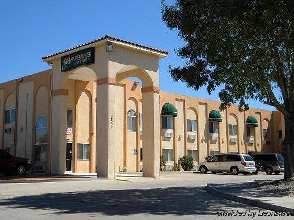 Econo & East I-40 Eubank Exit Hotel