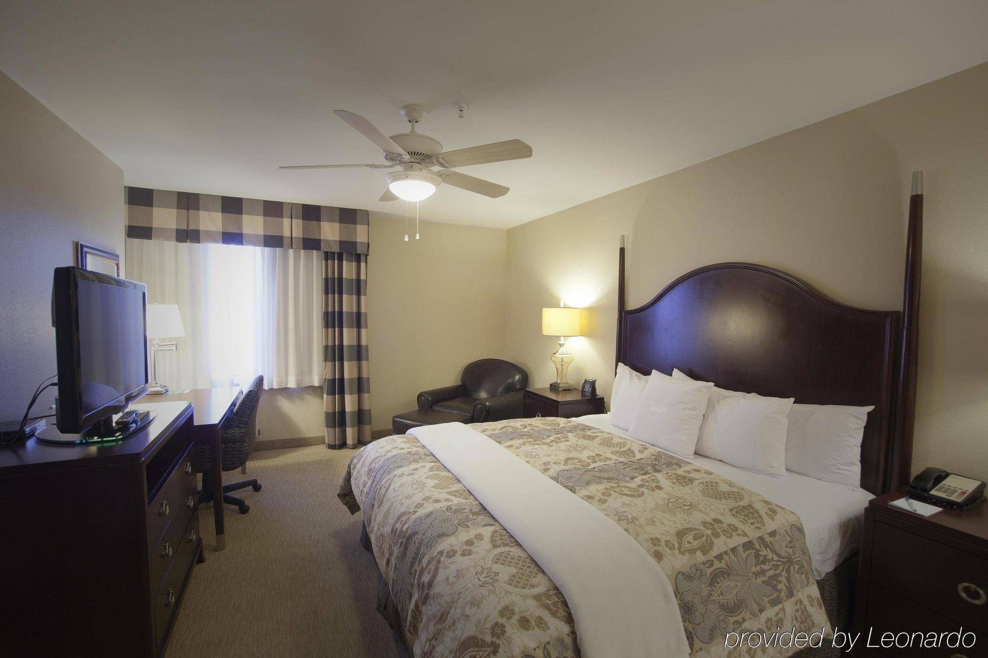 Hotel Homewood By Hilton Airport 3*