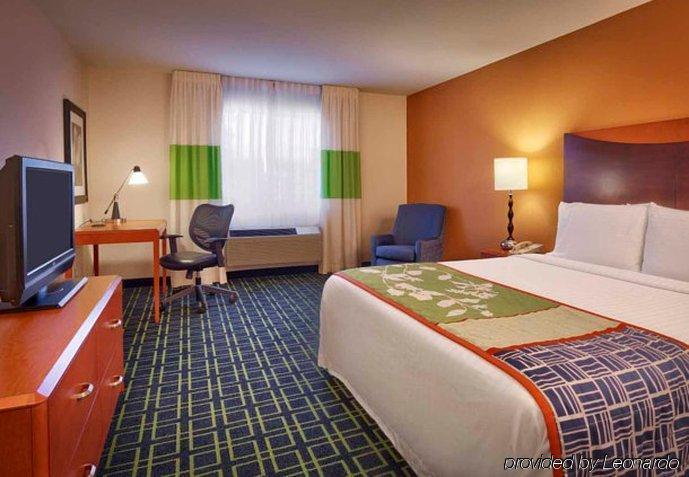 Fairfield & By Marriott Airport