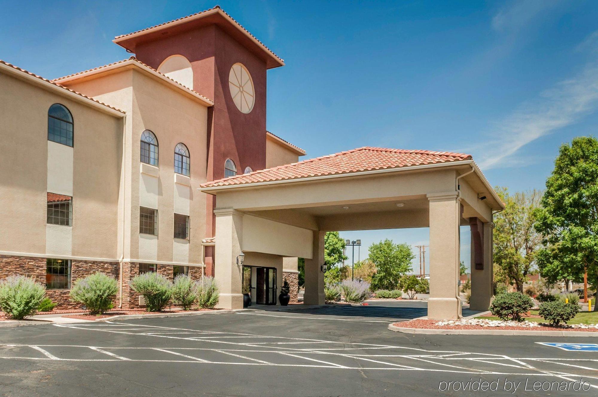 Quality & West Hotel