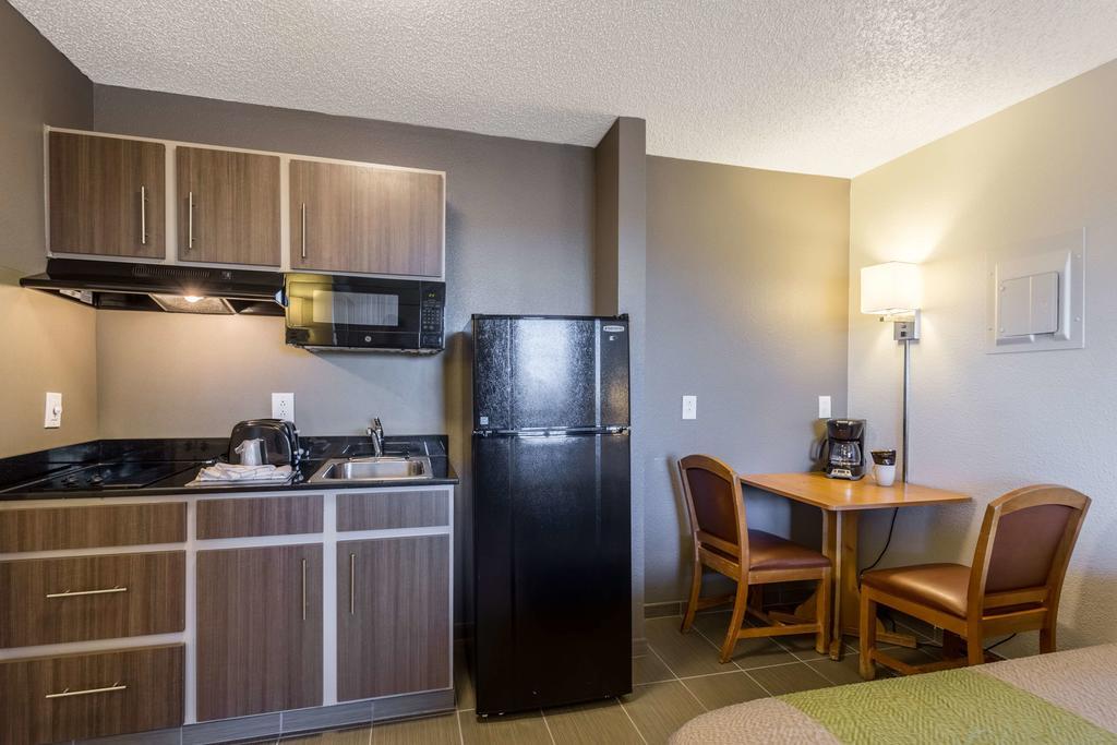 Hotel 6-albuquerque, Nm - North 2*