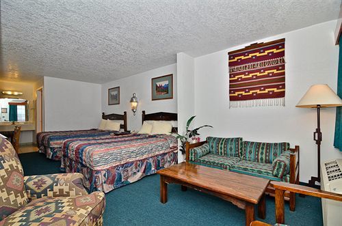 Sandia Peak Old Town Abq, A Howard Johnson By Wyndham