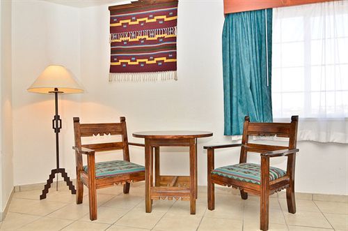 Motel Sandia Peak Old Town Abq, A Howard Johnson By Wyndham