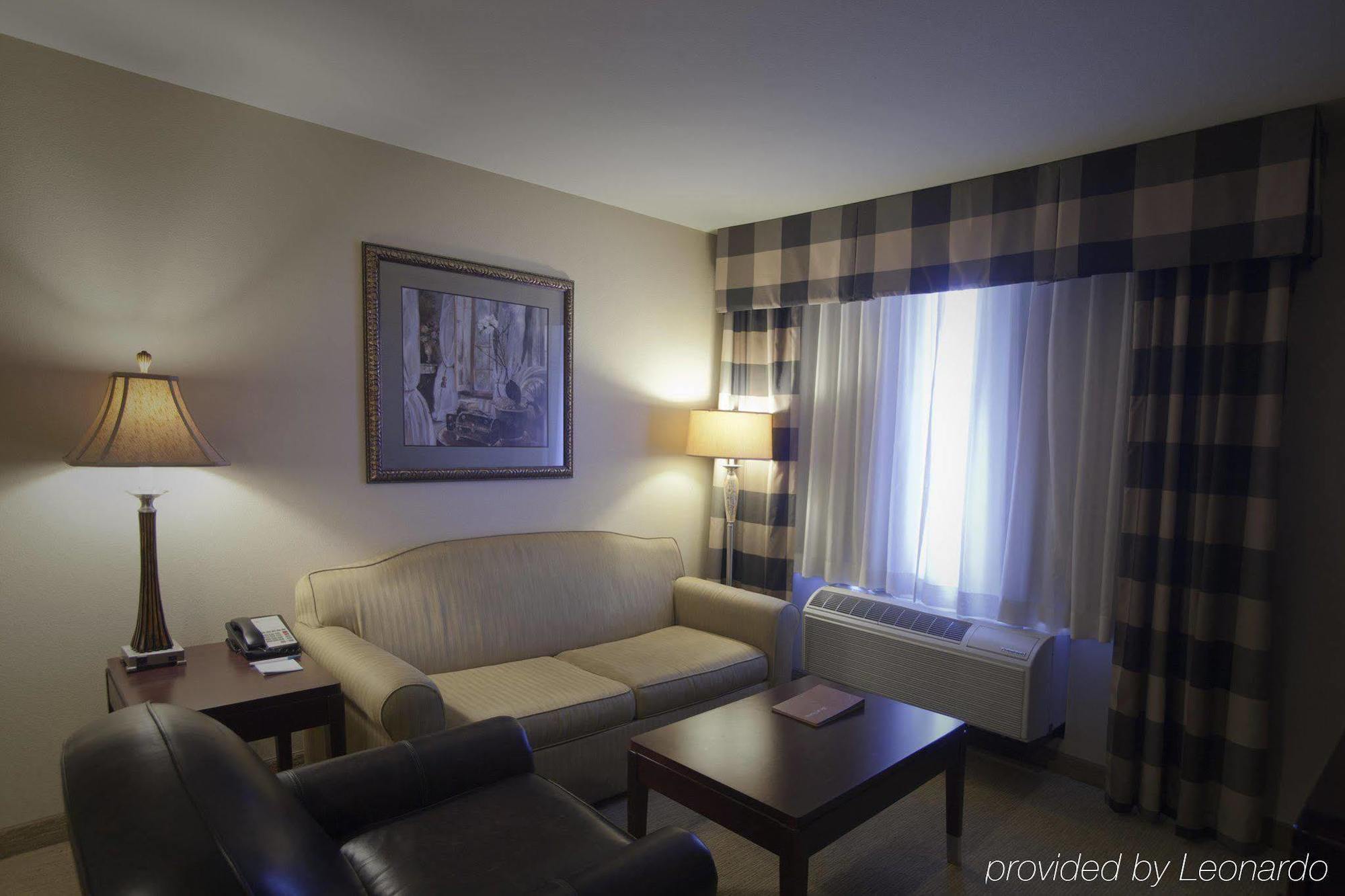 Homewood By Hilton Airport 3*