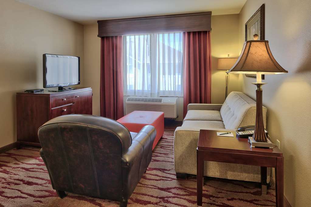 Homewood By Hilton Airport Hotel 3*