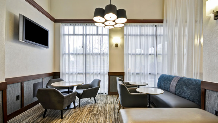 Hyatt Place Uptown Hotel 3*