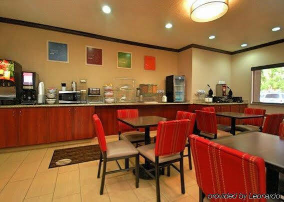 Inn Comfort Airport