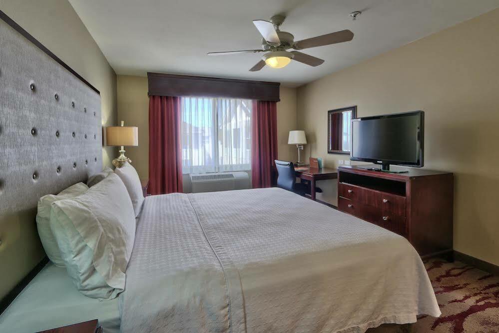 Homewood By Hilton Airport Hotel Albuquerque