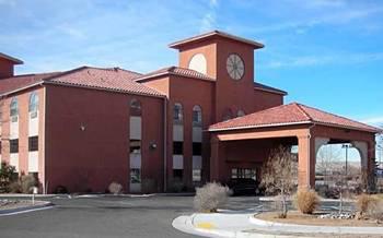 Quality & West 2* Albuquerque