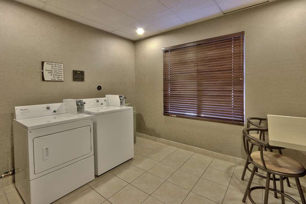 Homewood By Hilton Airport