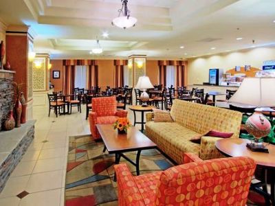Express & Midtown By Ihg