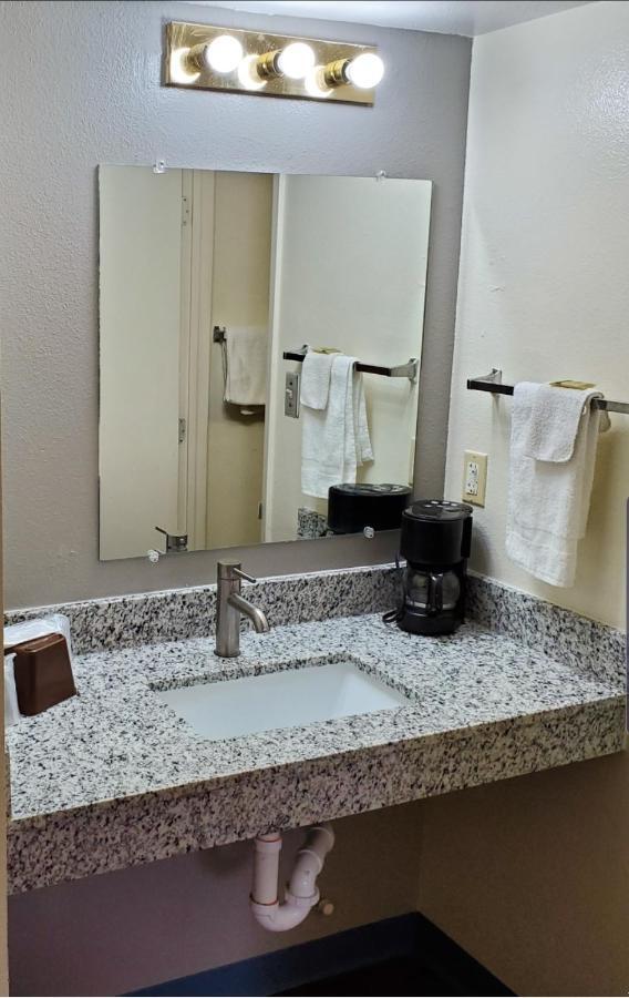 Travelodge By Wyndham West 2* Albuquerque