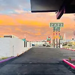 Hotel Zazz