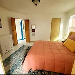 Pet Friendly Modern Casita In Heart Of Nob Hill