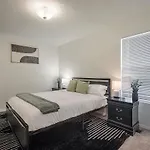 Modern Home 3Br Next To Airport & Netflix
