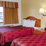 Econo Lodge East