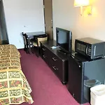 American Inn & Suites
