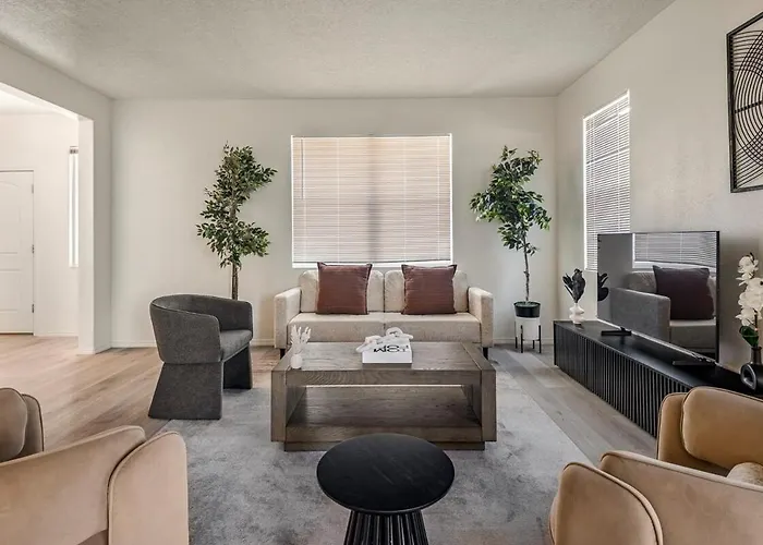 Modern Home 3Br Next To Airport & Netflix