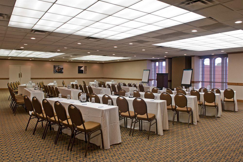 Wyndham & Conference Center