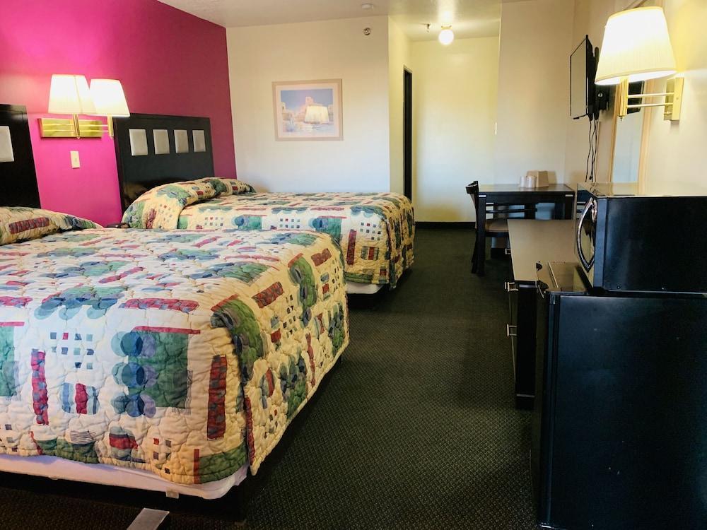 Luxury Motel