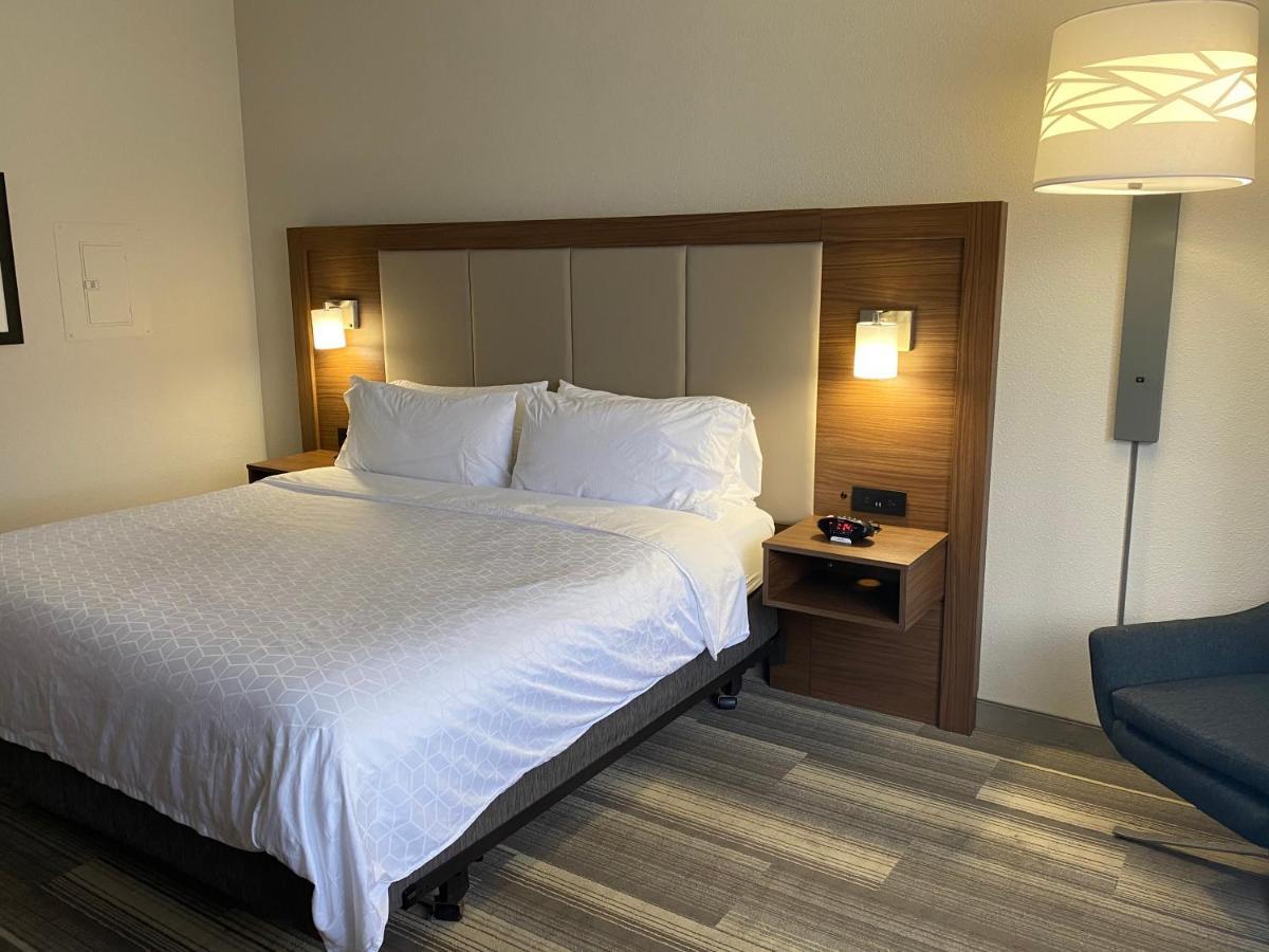 Express & Historic Old Town By Ihg Hotel