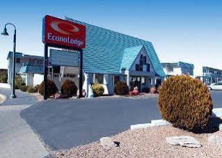 Super 8 By Wyndham Downtown Albuquerque