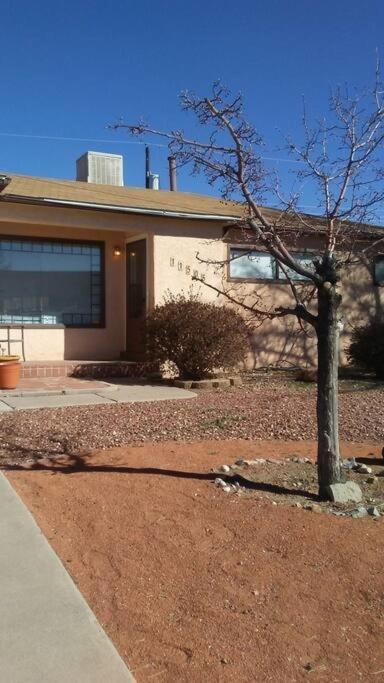 Northeast Heights On The Bike Path Holiday home Albuquerque