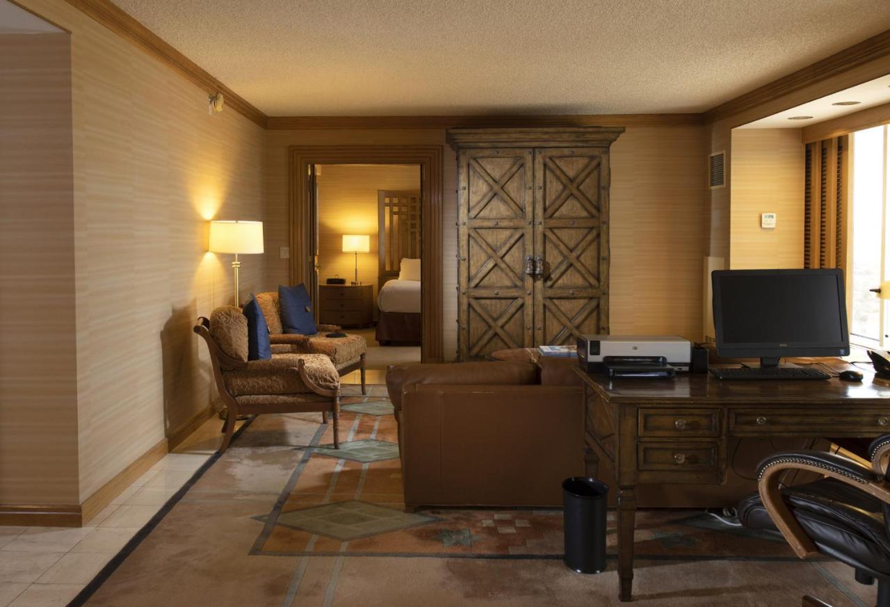 The Clyde 4* Albuquerque