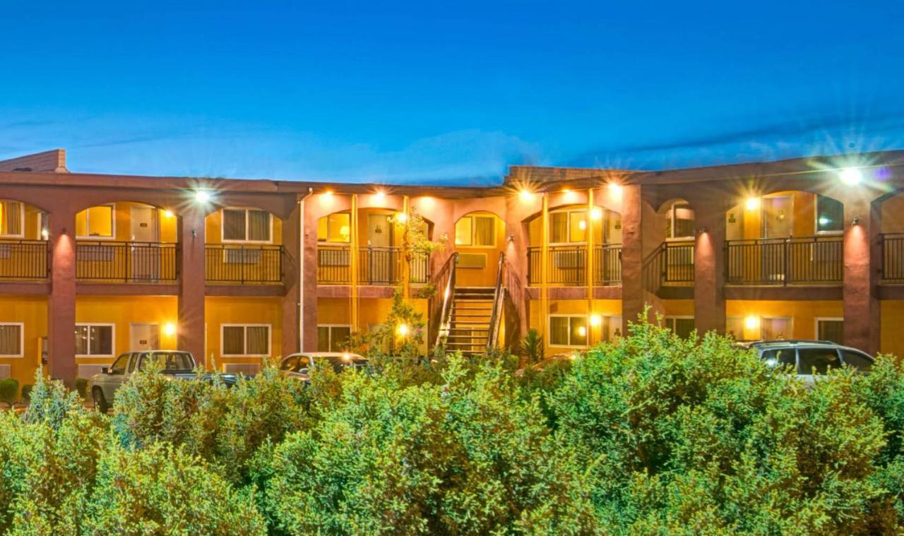 Inn Rodeway Downtown On Rt 66 Albuquerque