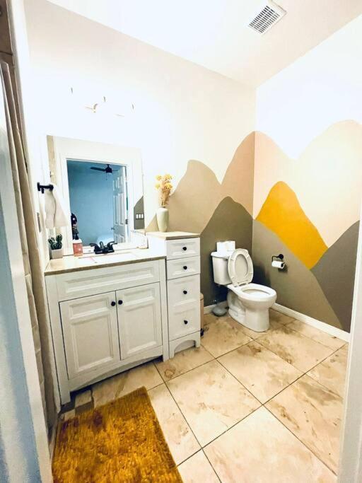 Pet Friendly! Private Retreat In Nob Hill *