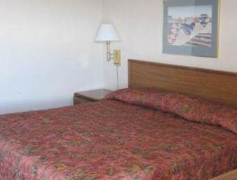 Knights East Hotel 3*
