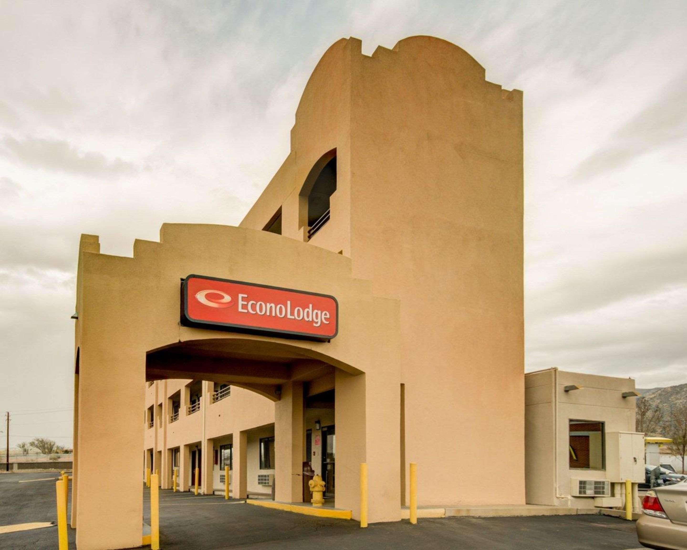 Econo East Albuquerque