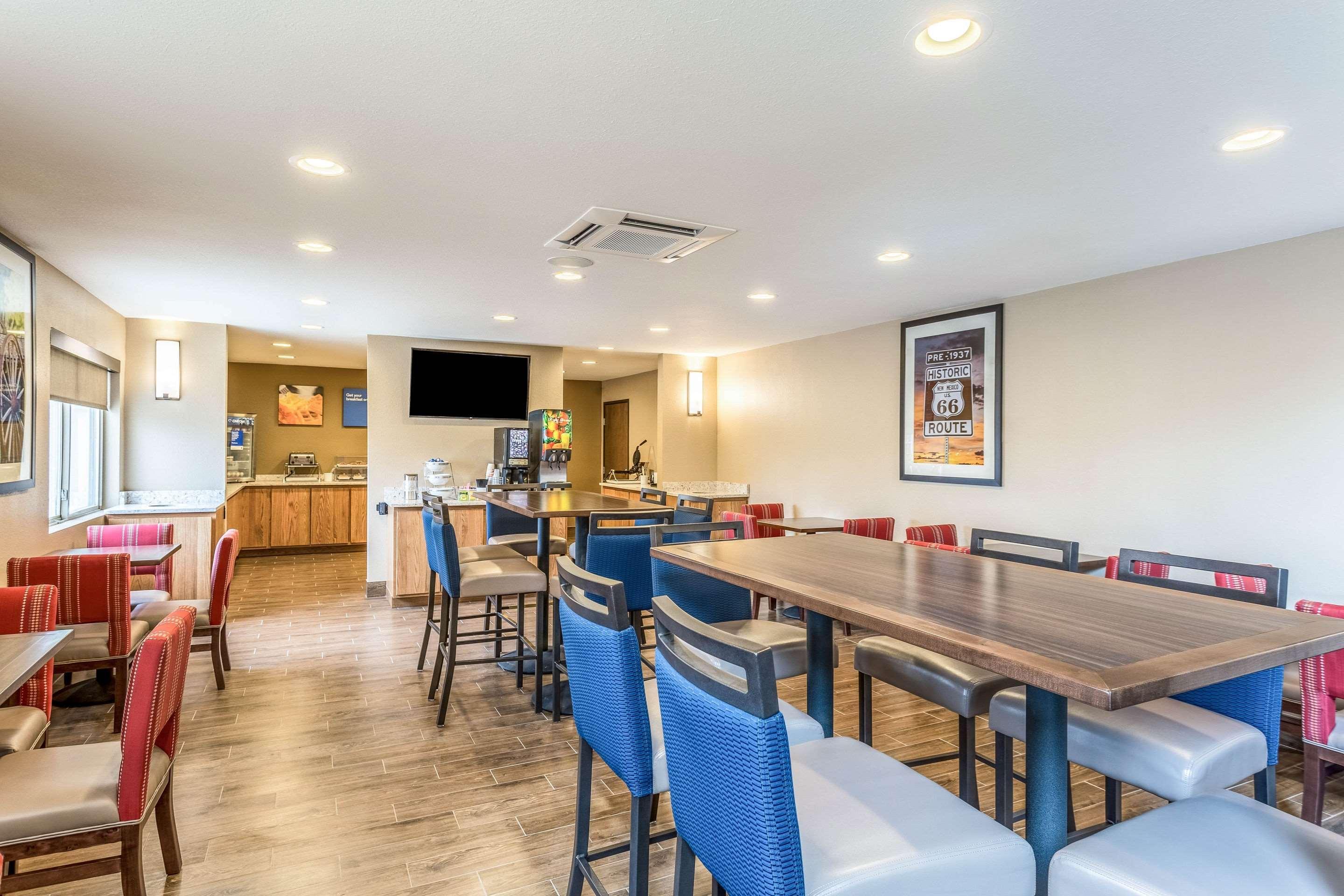 Comfort & Downtown Hotel 2*