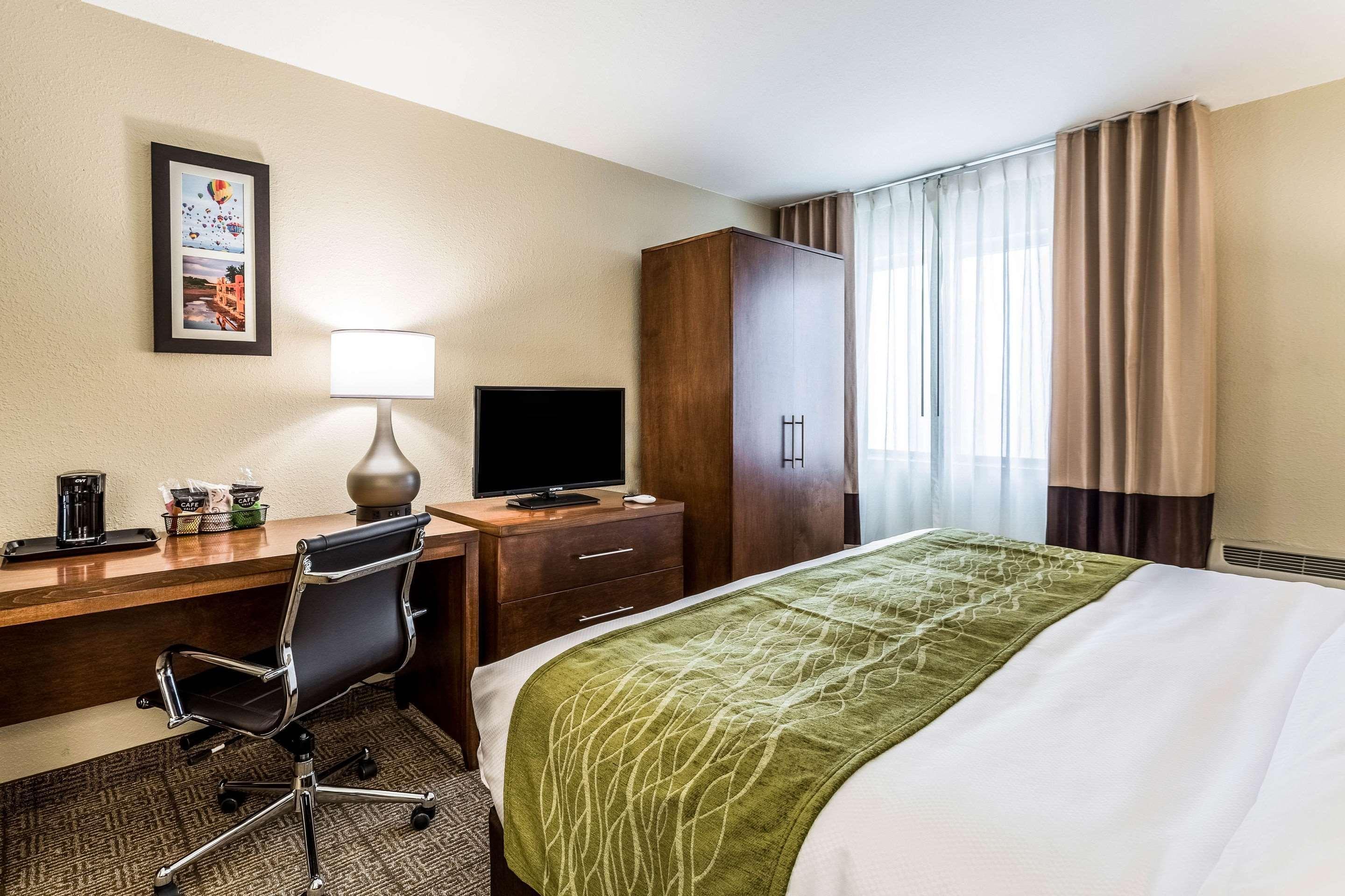 Comfort & Downtown Hotel 2*