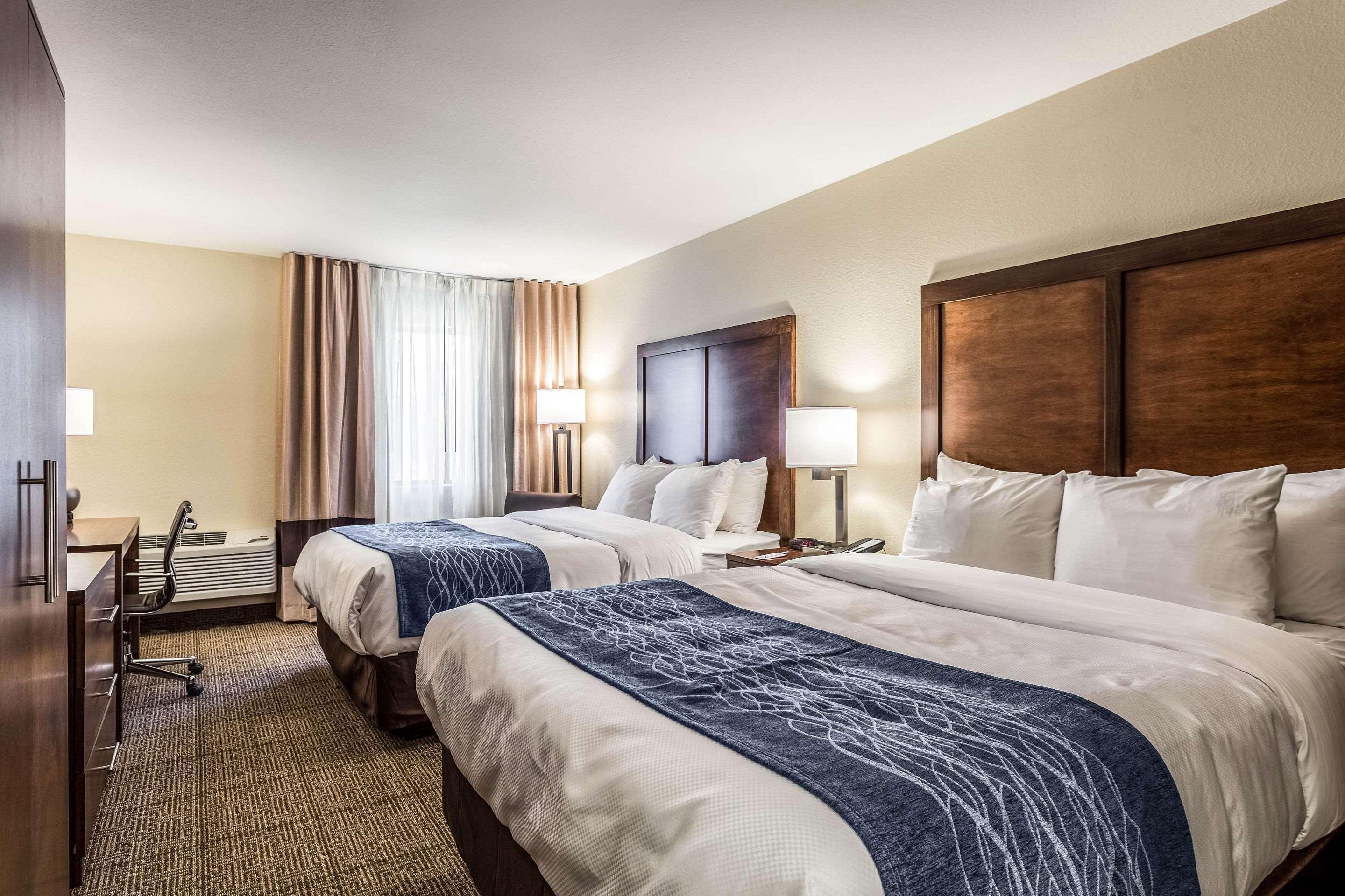 Comfort & Downtown 2*