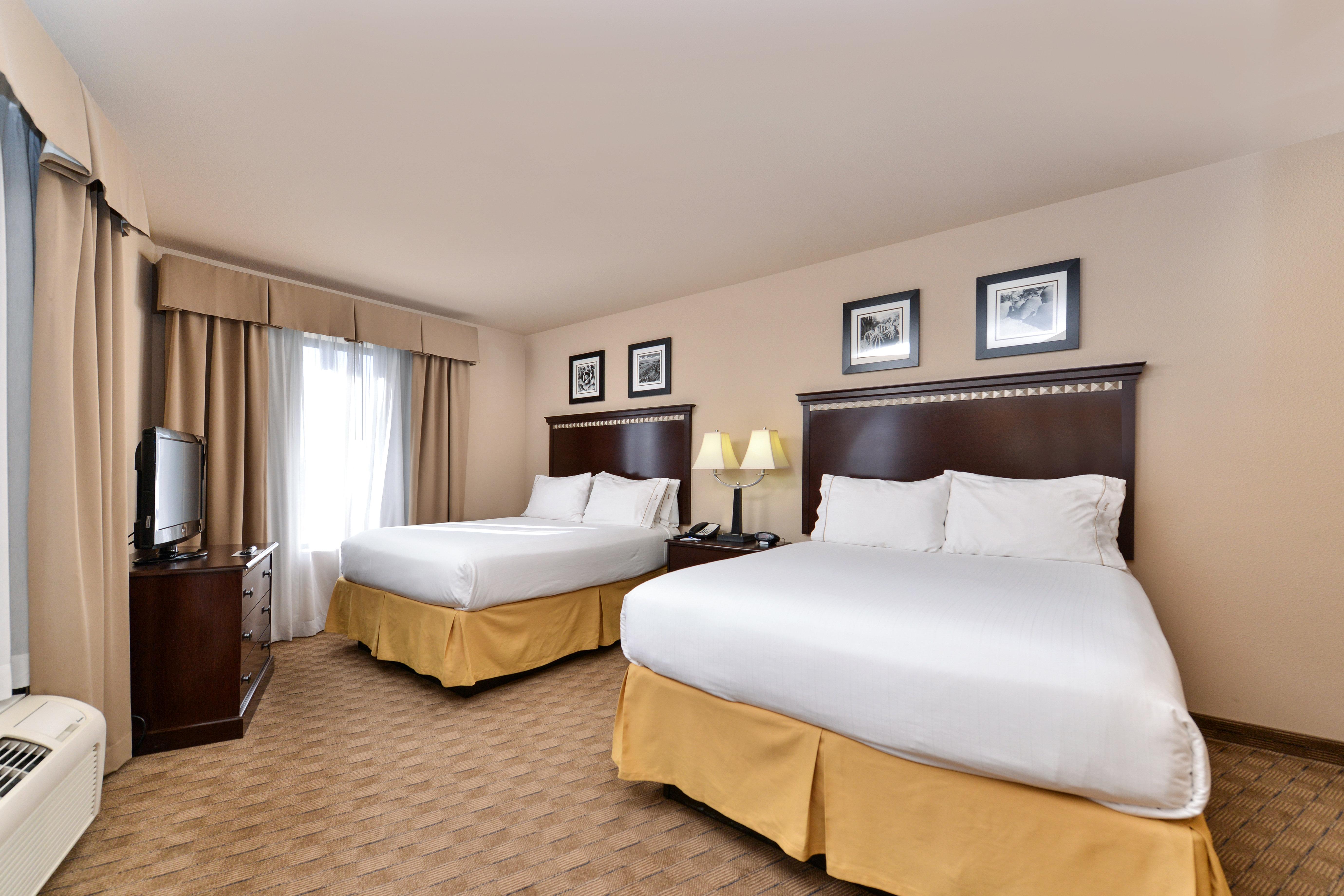 Hotel Express & Historic Old Town By Ihg