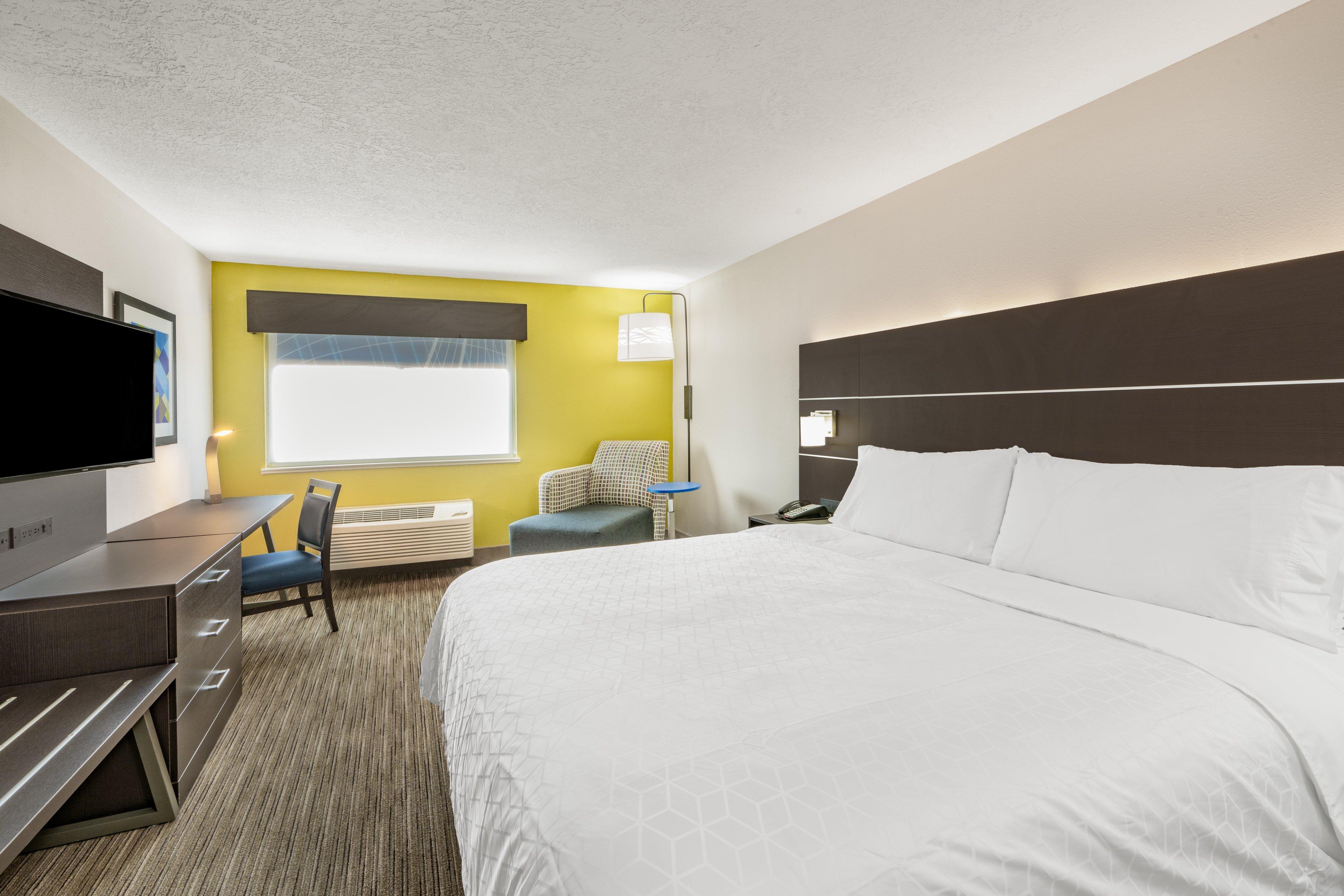 Express & - North Balloon Fiesta Park By Ihg 2*