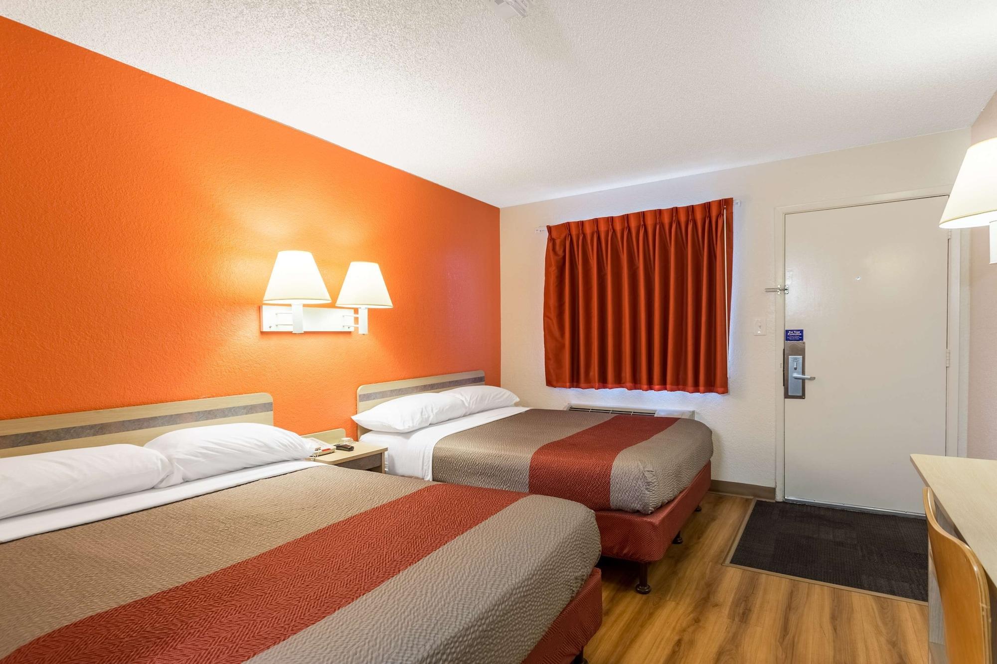 6-albuquerque, Nm - South - Airport Hotel