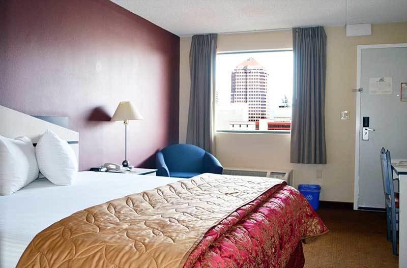 The Blue Hotel 3*
