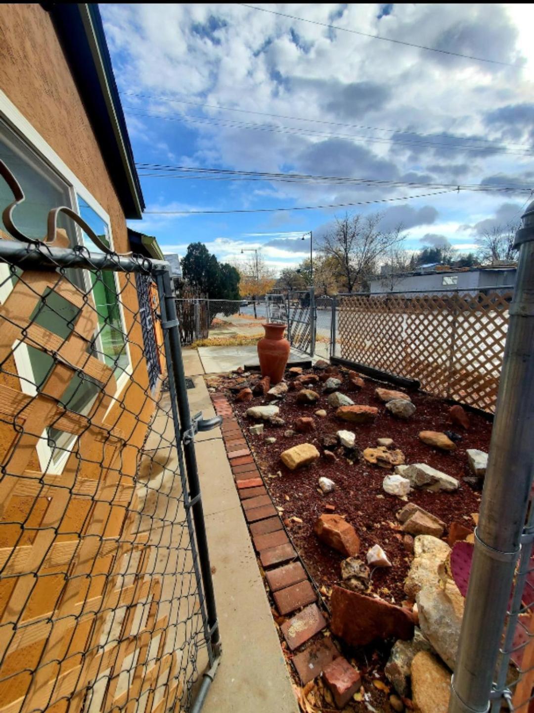 Holiday home Pet Friendly Modern Casita In Heart Of Nob Hill *