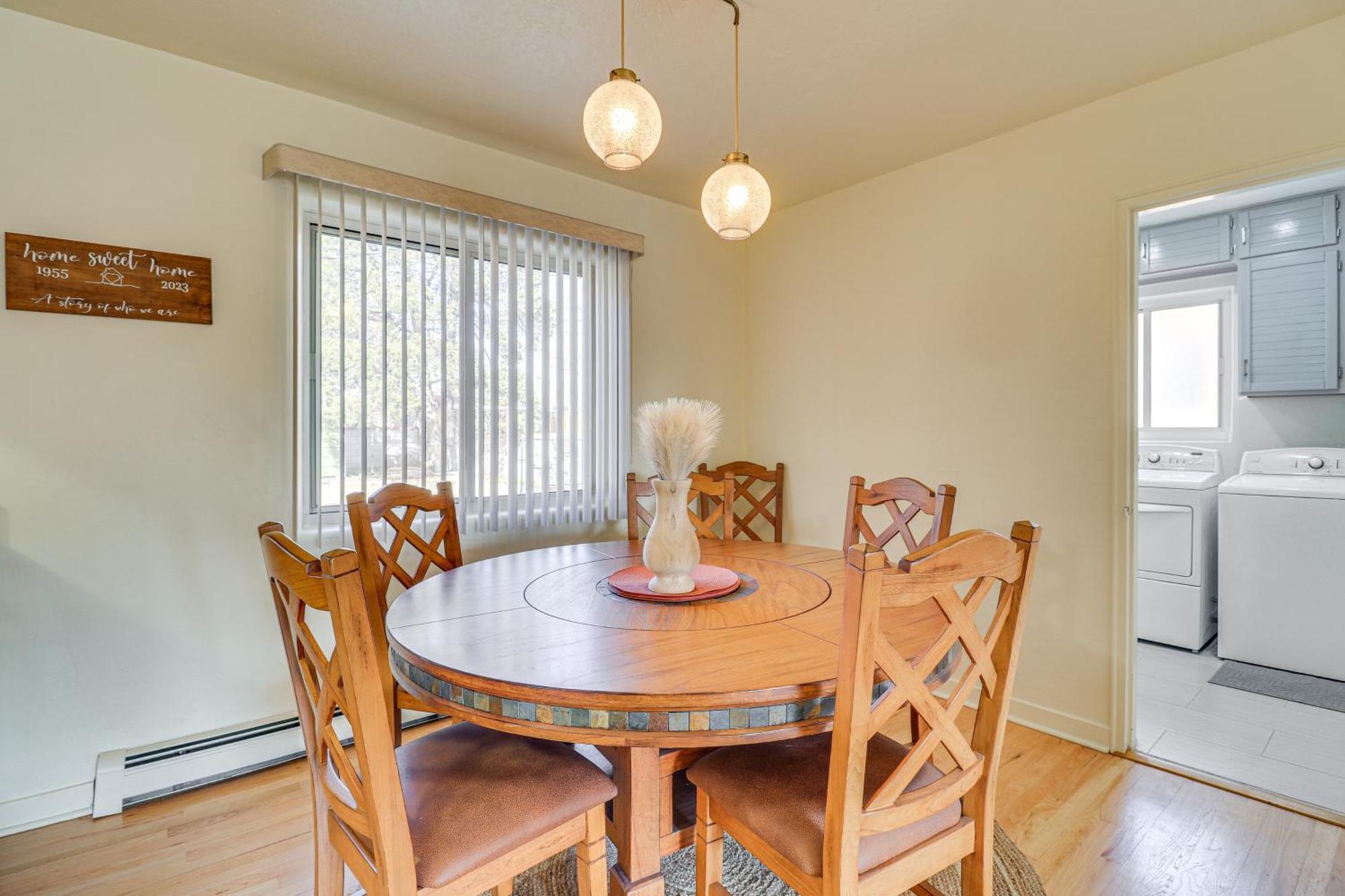 2 Mi To Unm Campus In Quiet Area Of Abq Holiday home *