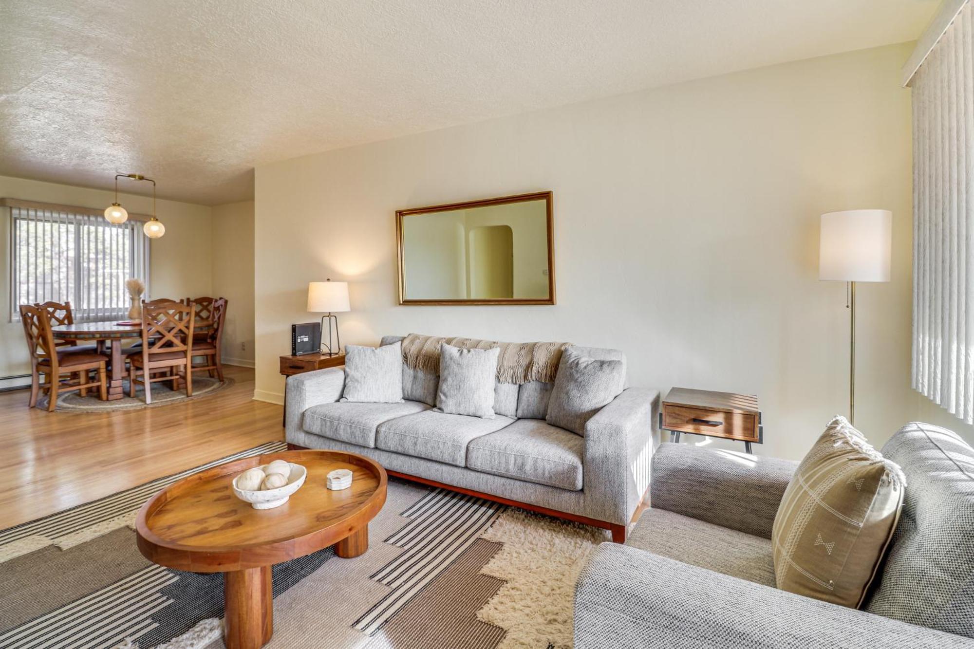 2 Mi To Unm Campus In Quiet Area Of Abq * Albuquerque