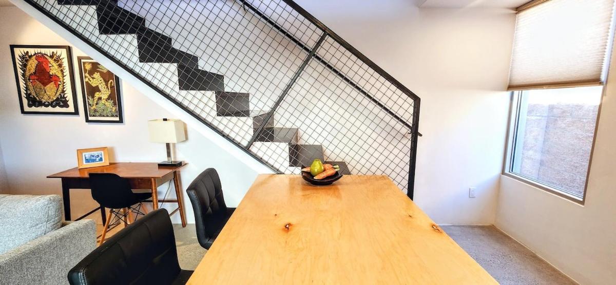 Chic Townhome Haven Rooted Downtown Albuquerque