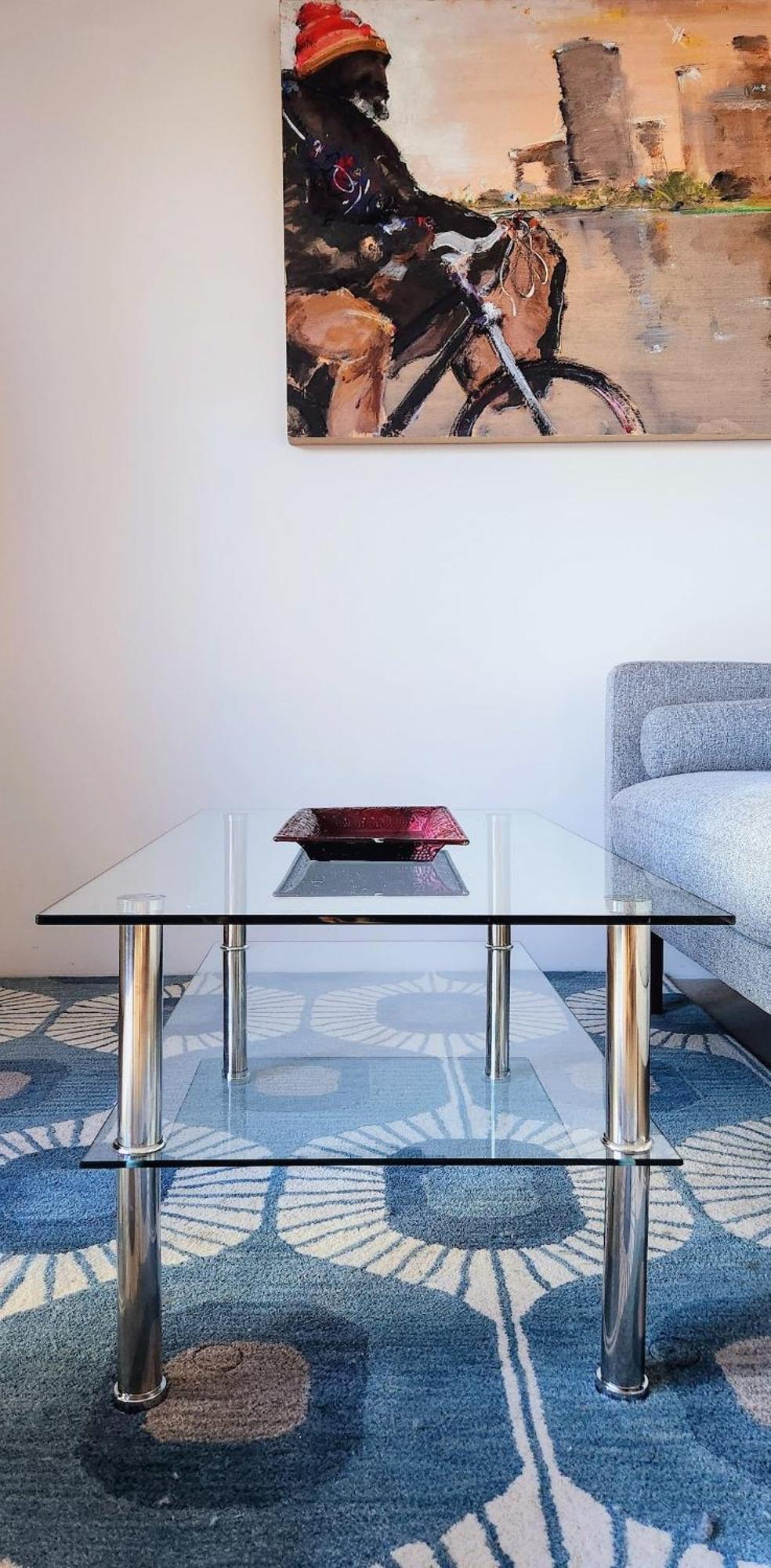 Chic Townhome Haven Rooted Downtown Apartment