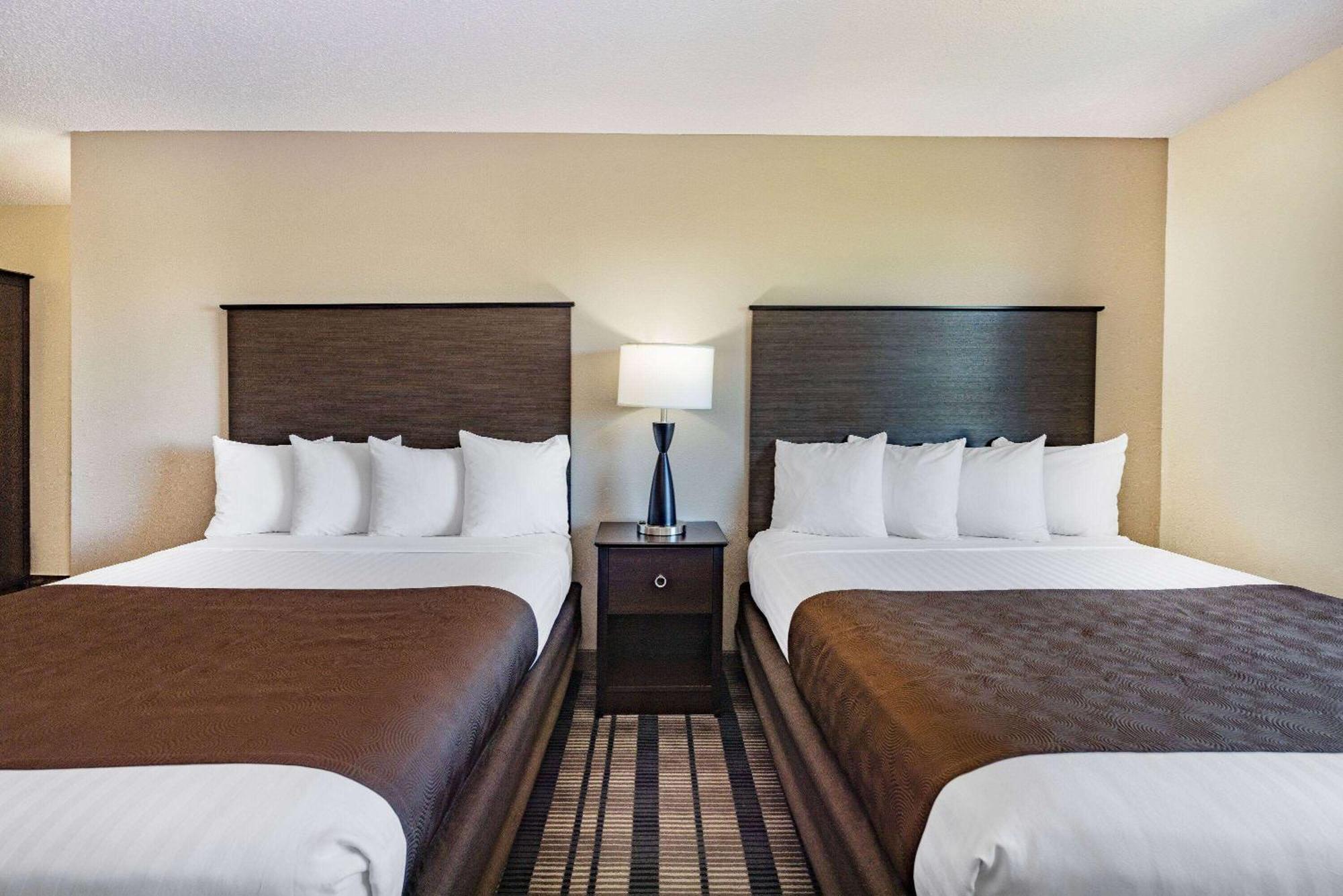 Hotel Comfort & Downtown 2*