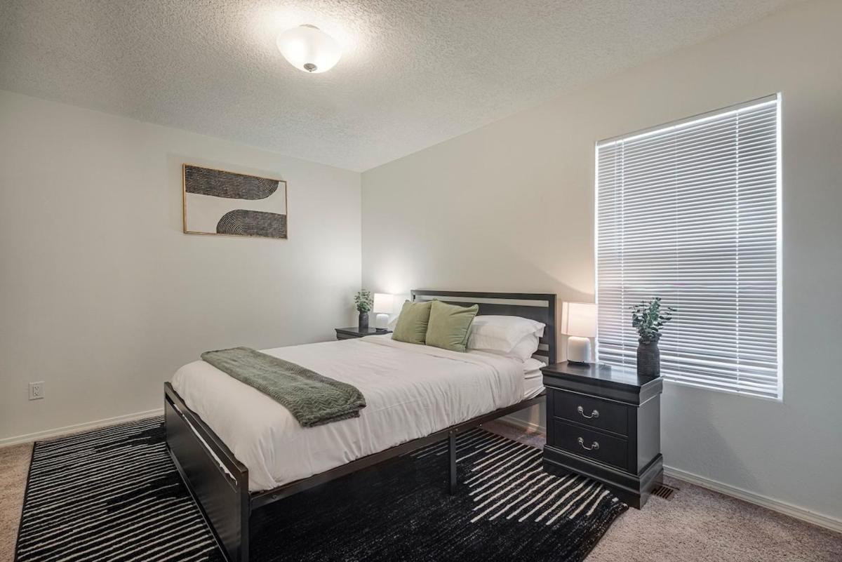 Holiday home Modern 3br Next To Airport & Netflix Albuquerque