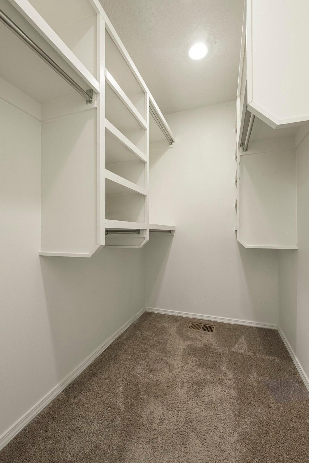 Holiday home Modern 3br Next To Airport & Netflix *